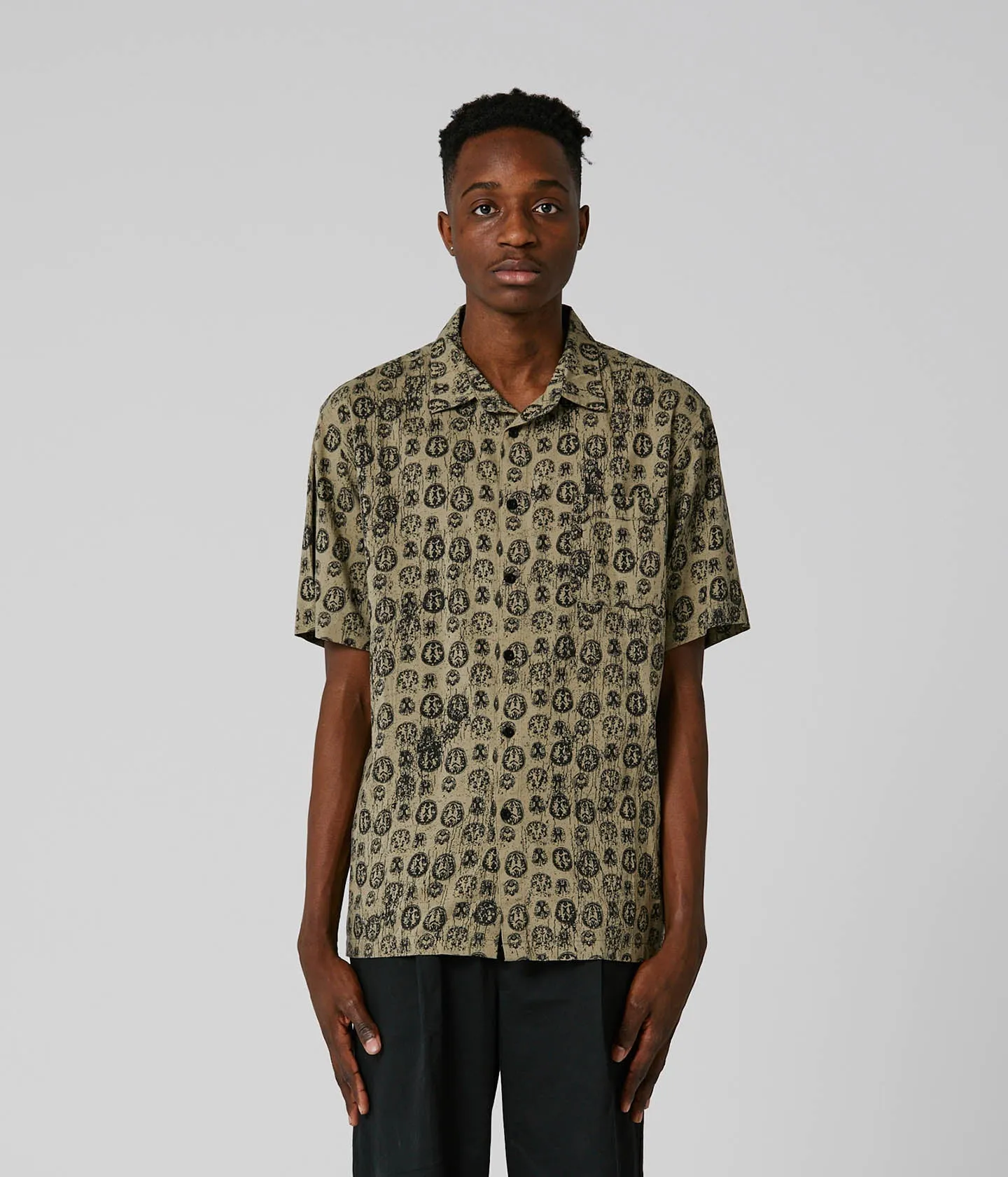 VIVIAN RUMINATION SS SHIRT // SAGE Light Stretch Hypoallergenic Fibers