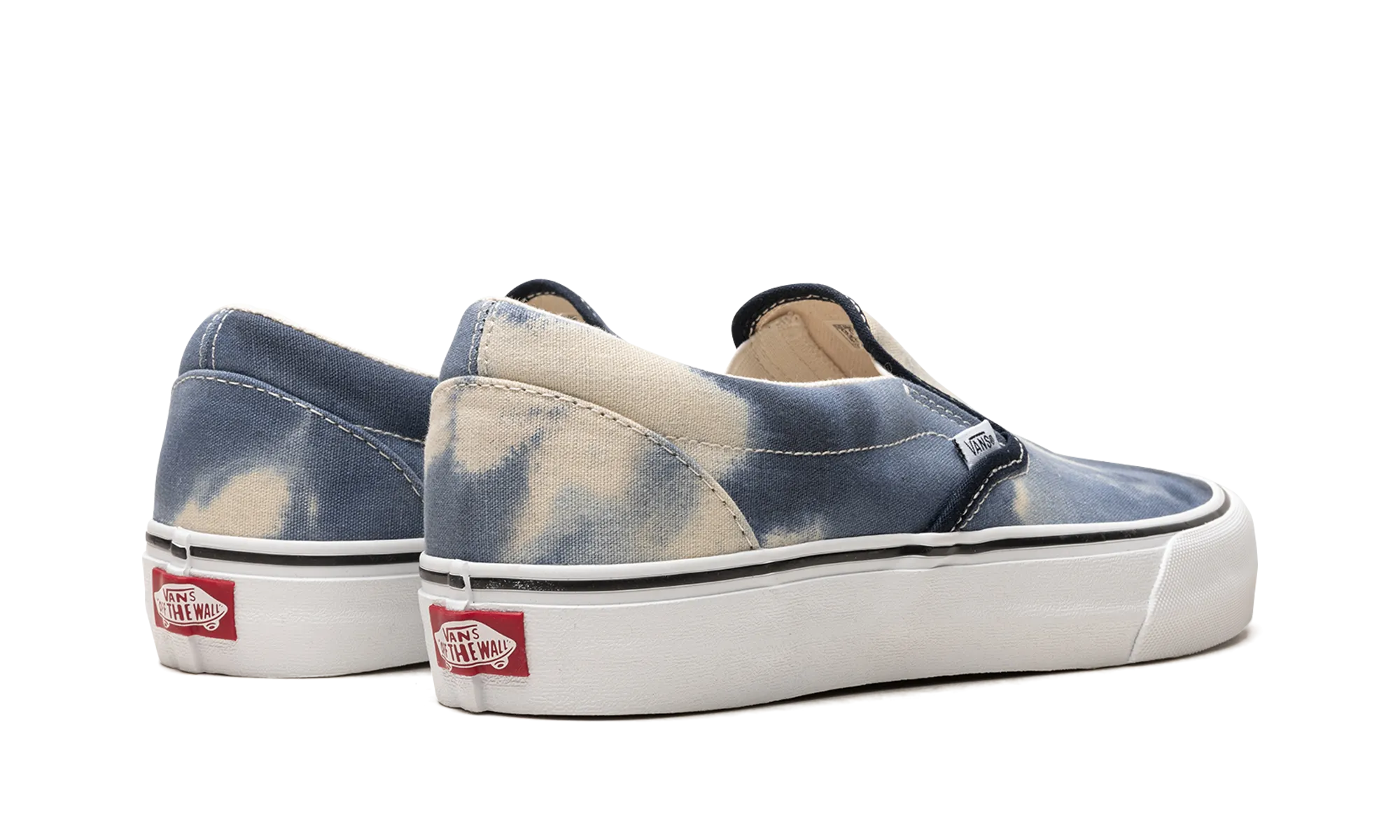 Slip-On VR3 "Cloud" World Step