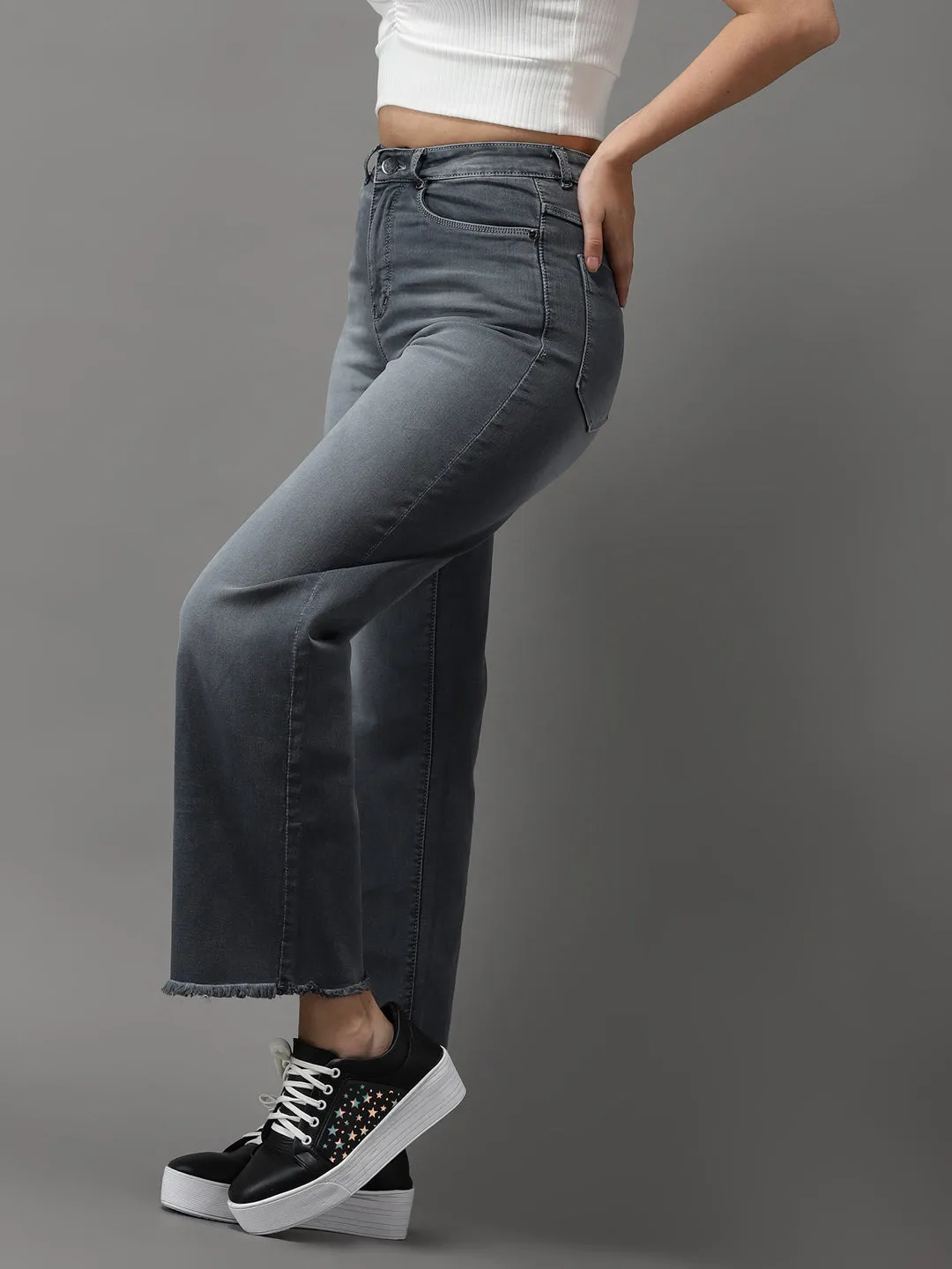 Effortless Design Women's Grey Jean Wide Leg High-Rise Light Fade Jeans
