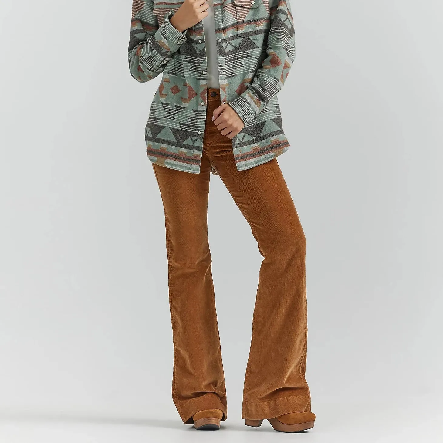 Wrangler Retro Women's Bailey High Rise Corduroy Trouser Jean in Lacey Base Outfit