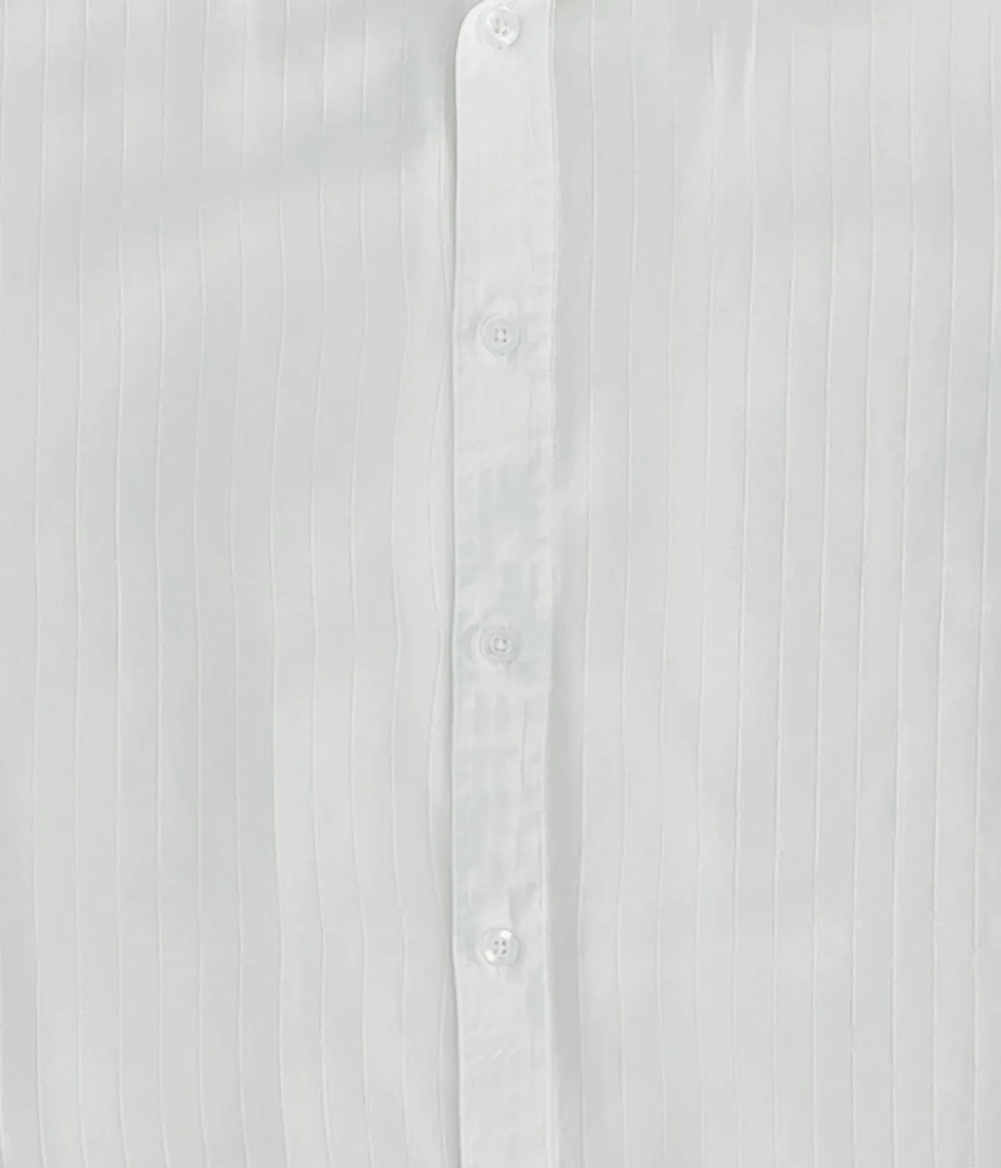 VIVIAN FUSE LS SHIRT // WHITE Urban Casual Look