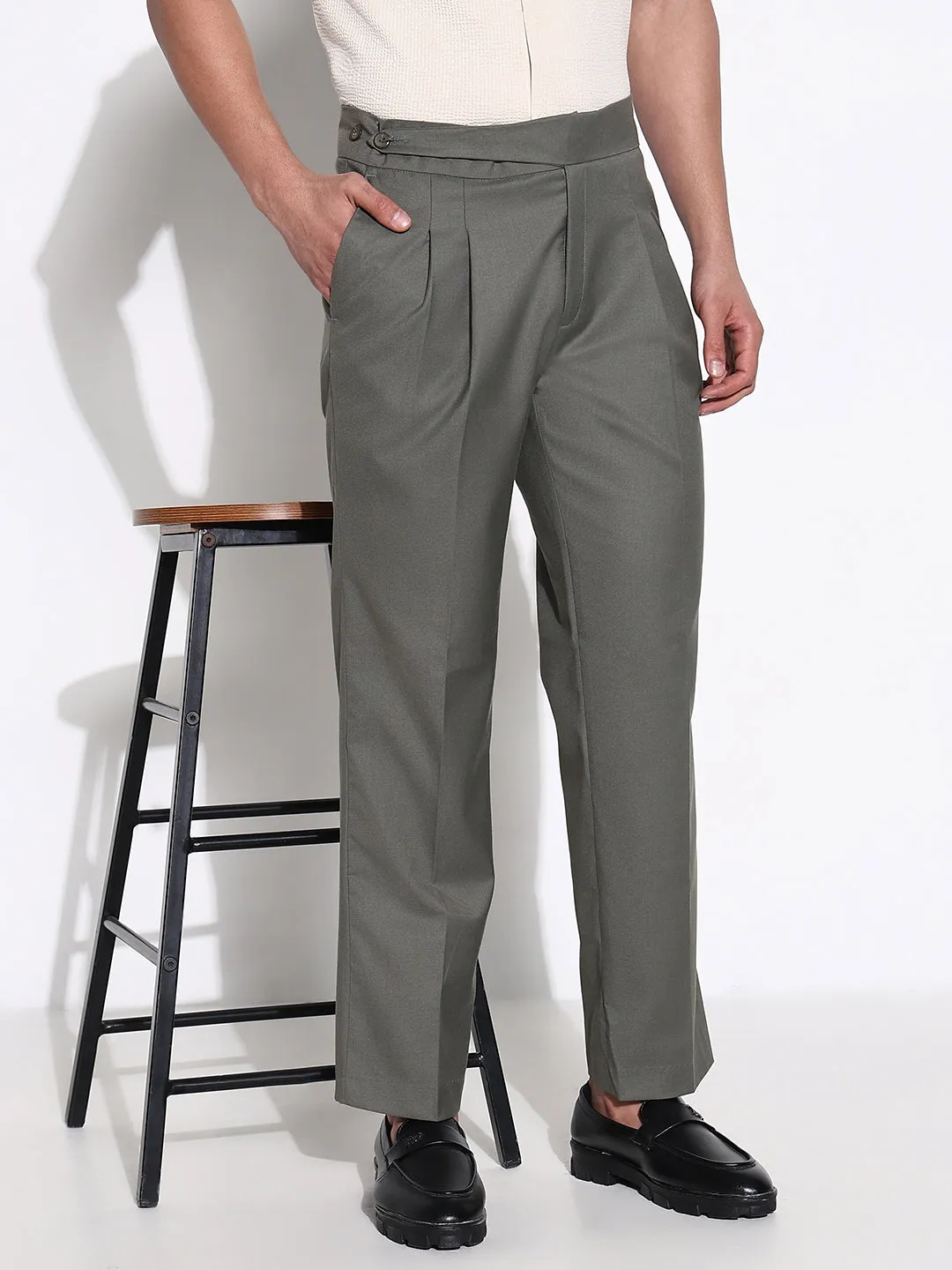 Men's Olive Solid Formal Trousers sporty wear