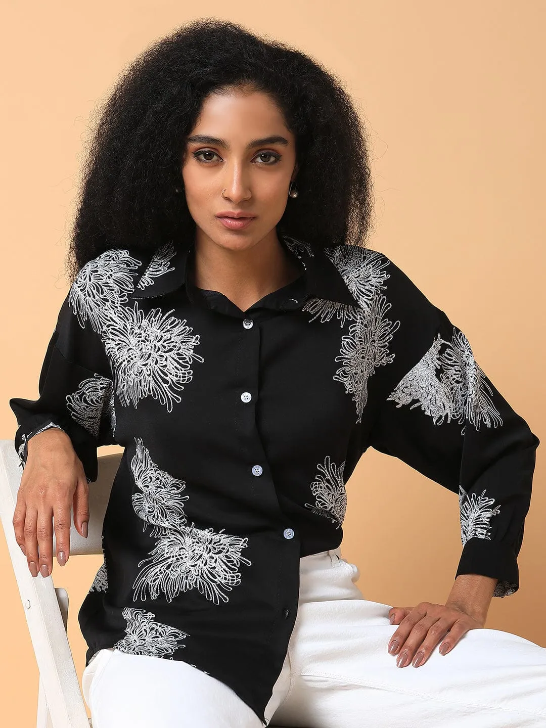 Chill Comfort Sporty and Cool Women's Black Relaxed Boxy Floral Opaque Printed Casual Shirt