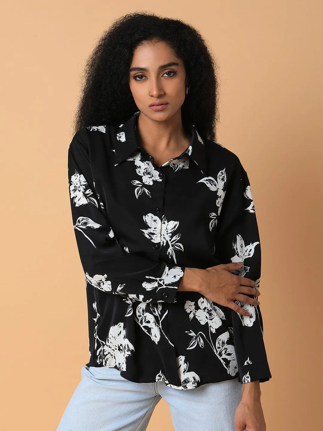 Women's Black Relaxed Floral Opaque Printed Casual Shirt Everyday apparel Matte Look