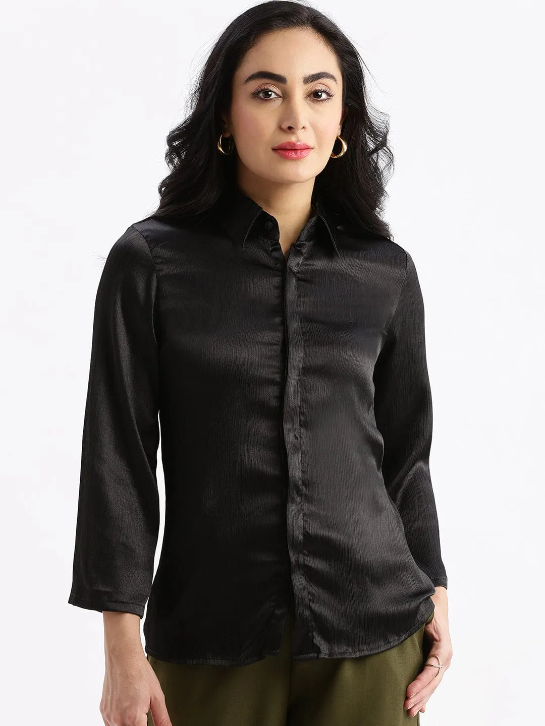 Ribbed Neckline Women's Black Standard Slim Fit Opaque Casual Shirt