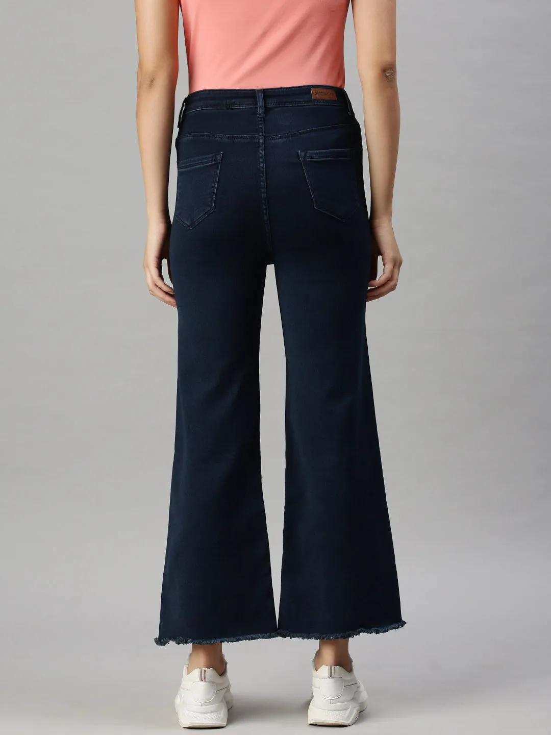 Seasonal piece Women's Blue Wide Leg High-Rise Clean Look Stretchable Jeans