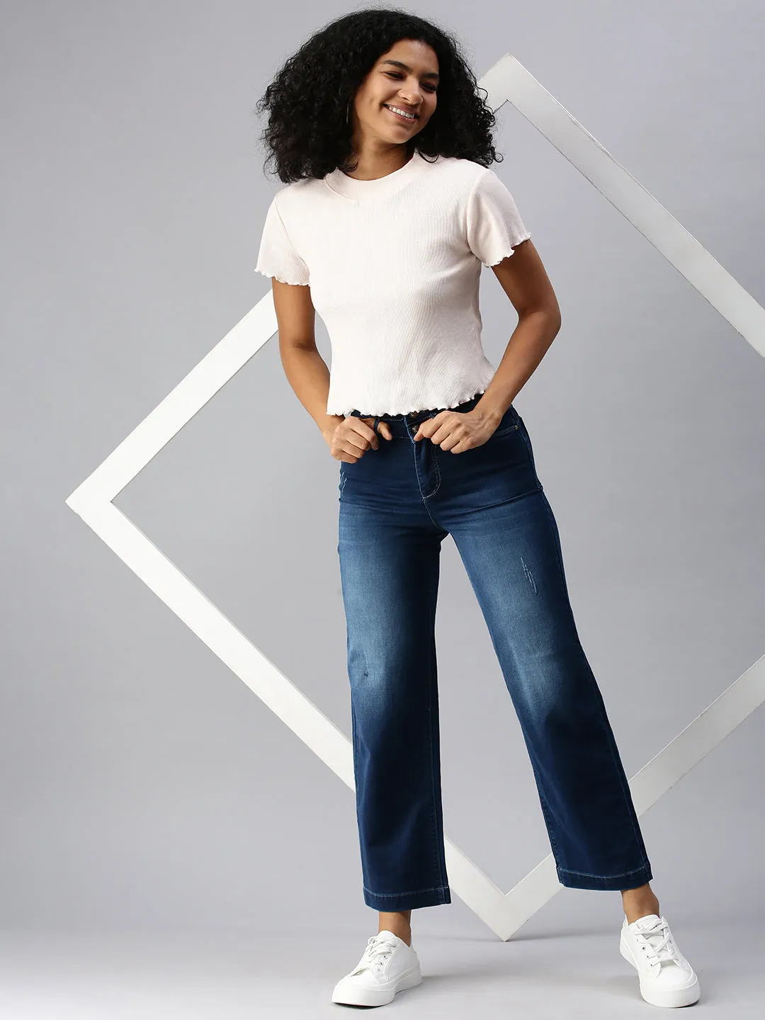 Women's Blue Wide Leg High-Rise Low Distress Light Fade Stretchable Denim Jeans Brunch Outfit Night Out