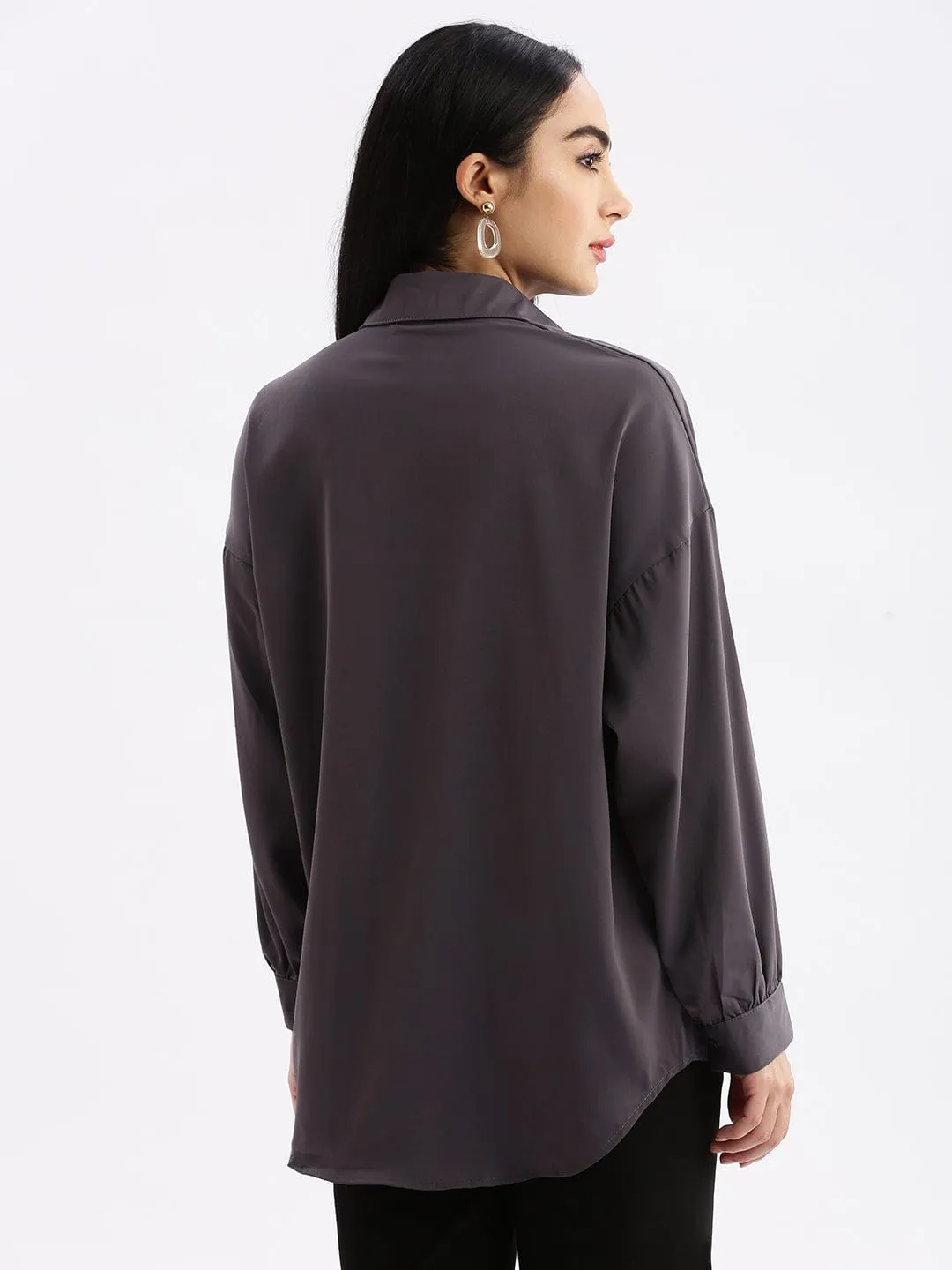 Contrast Inner Binding Breathable Wear Fit Women's Grey Relaxed Solid Drop Shoulder Wrinkle Free Oversized Shirt