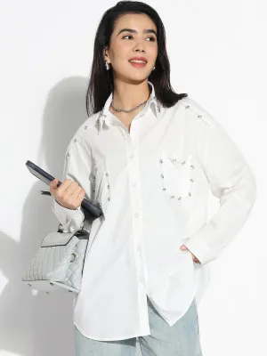 Elegant and Relaxed Women's Oversized White Solid Shirt with Chest Pocket