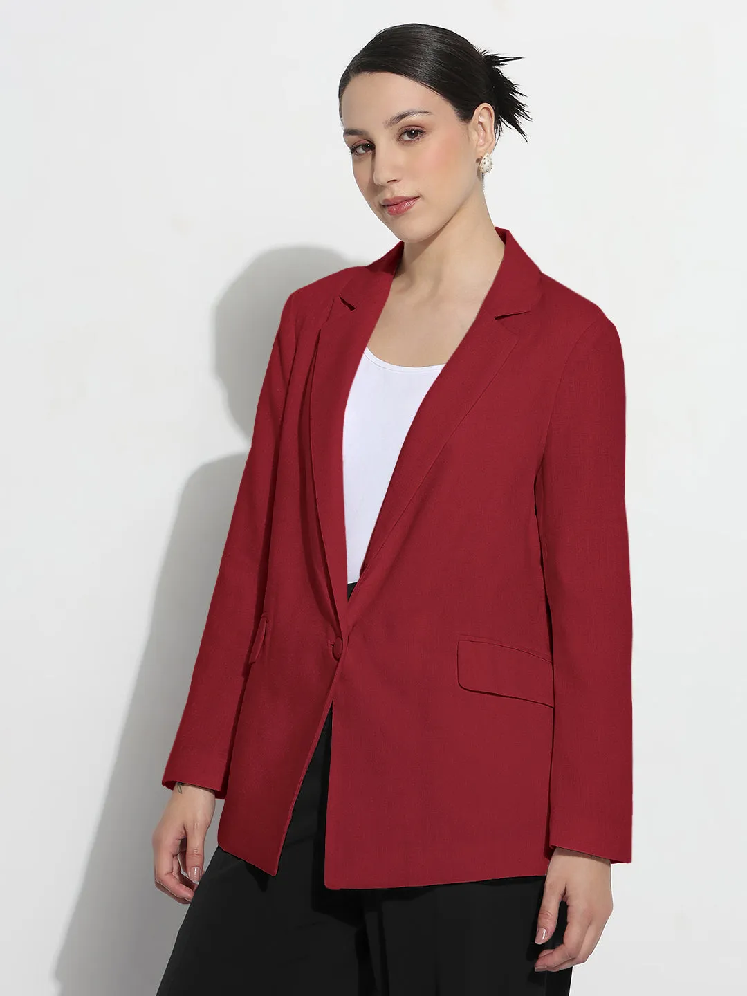 Hypoallergenic Interior Women's Red Single Breasted Blazer with Shoulder Pads