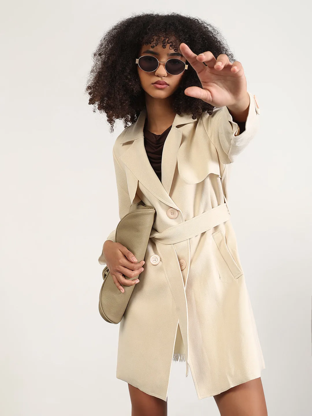 Clean Jacket Detail Women's Solid Cream Lapel Collar Longline Trench Coat with Fabric Belt
