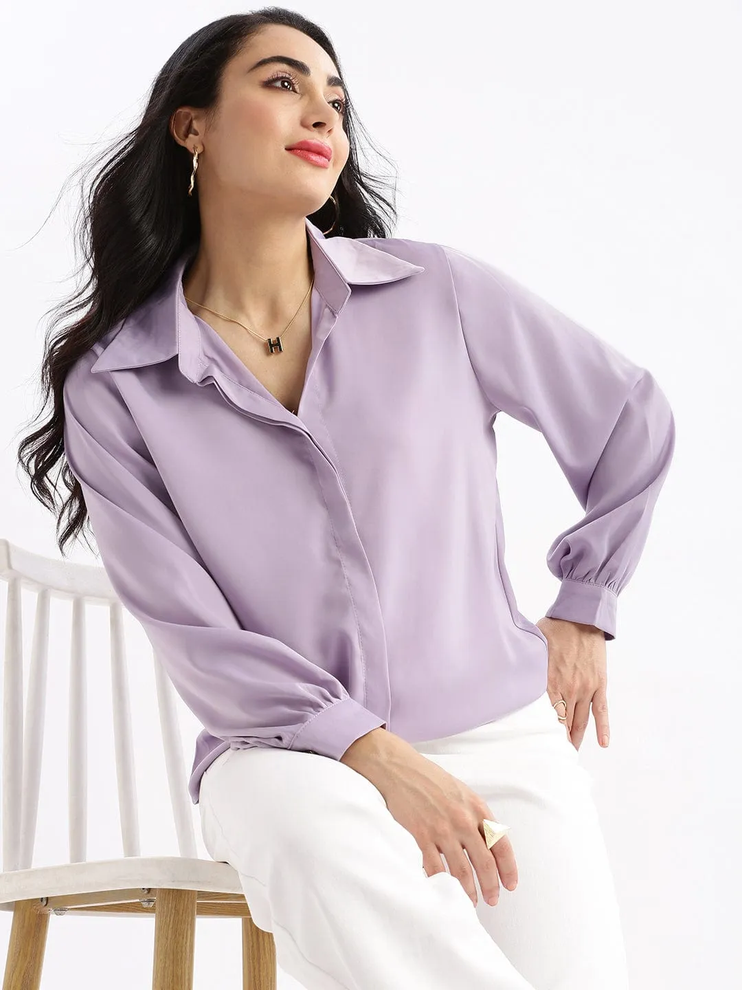 Women's Solid Lavender Shirt with Neck Chain Retro nostalgia