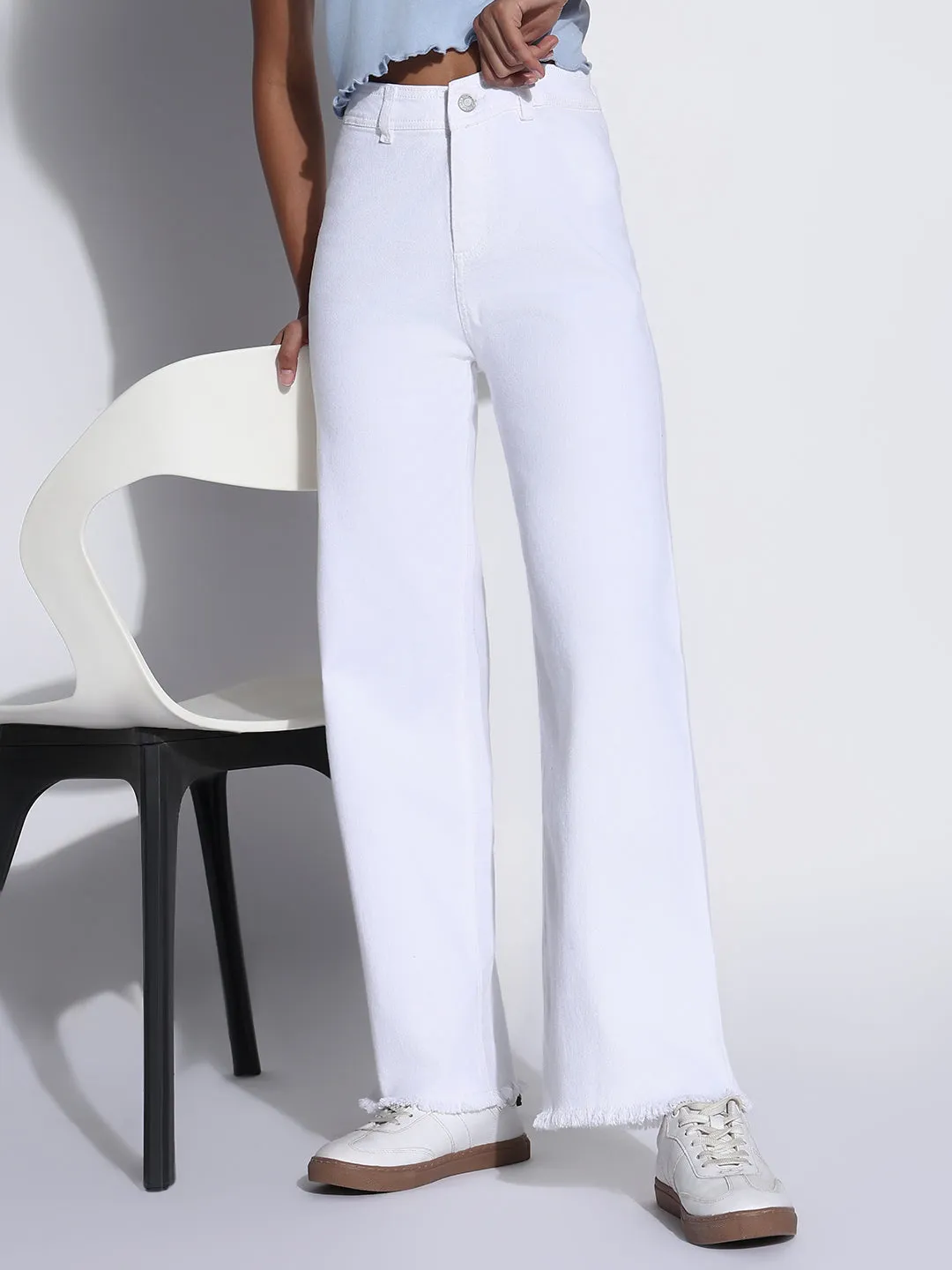 Reinforced Stitching Details Women's Solid White Frayed Hem Wide Leg Jeans