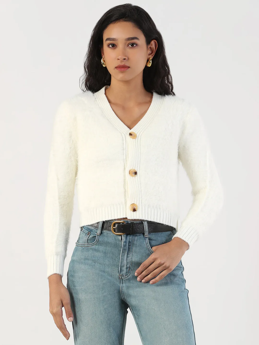 Urban Casual Look Women's V-Neck Solid Cream Cardigan