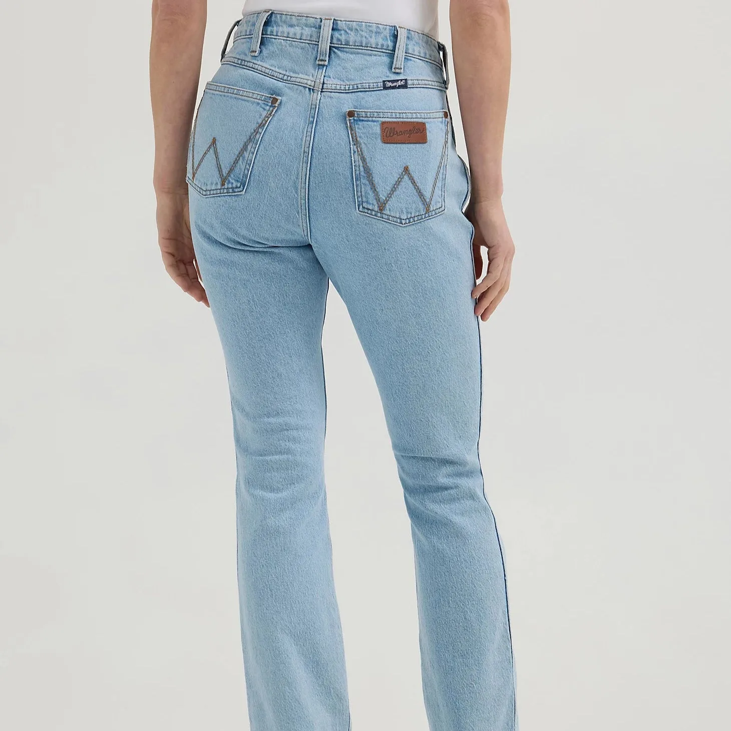 Wrangler Retro Women's Bailey High Rise Bootcut Jean in Lila Durable piece No Gap Waist Engineering