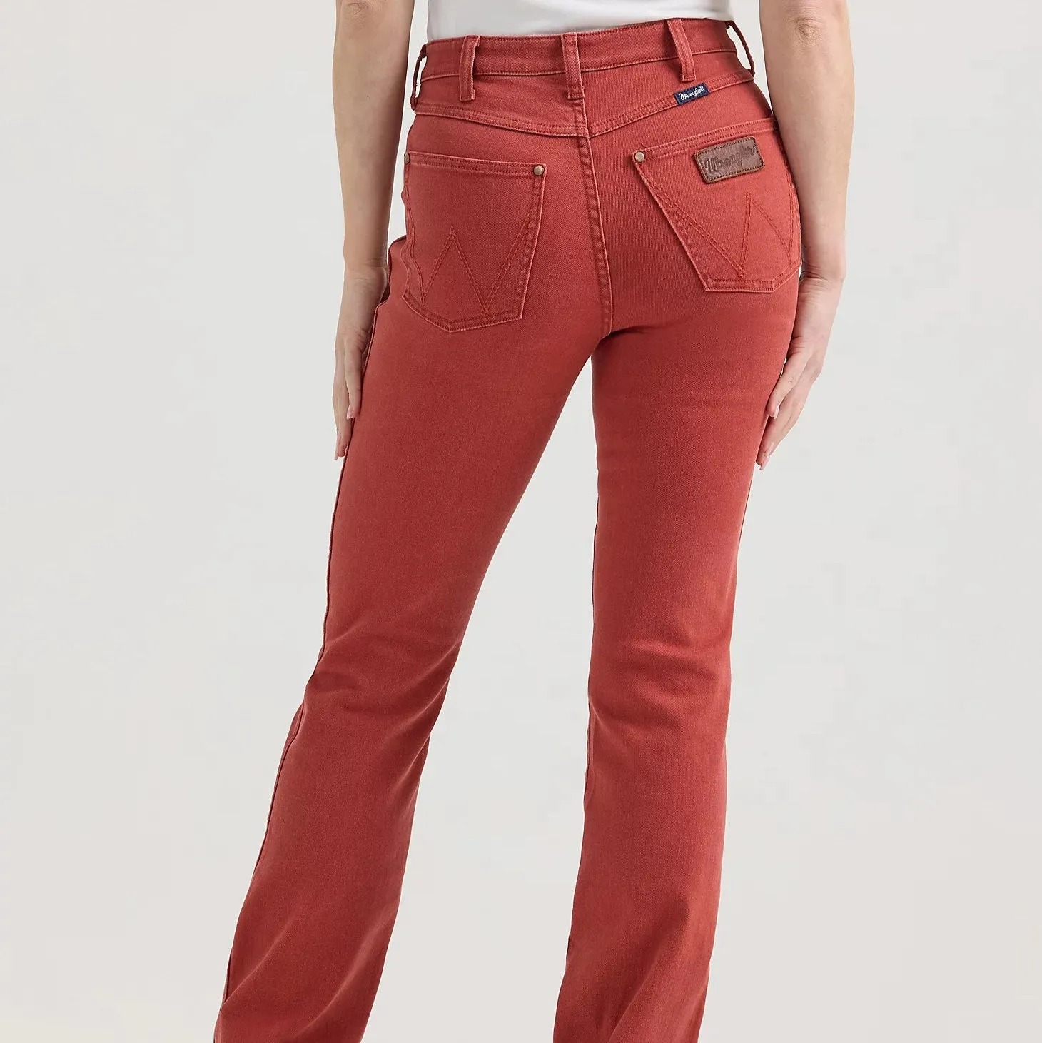 Wrangler Retro Women's Bailey High Rise Colorwash Bootcut Jean in Nova Smart Fit Design Modern Spring Mood