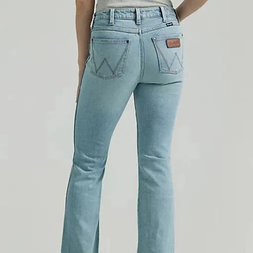 Stretch Denim Technology Wrangler Retro Women's Bailey High Rise Trouser in Florence