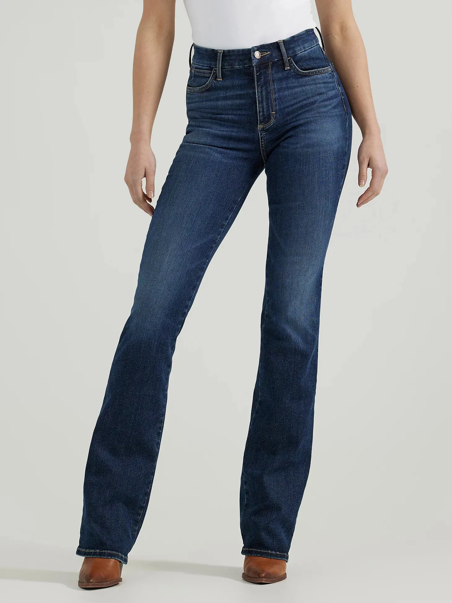 All Day Comfort Wrangler Women's Bespoke High Rise Bootcut Jean in Lacey