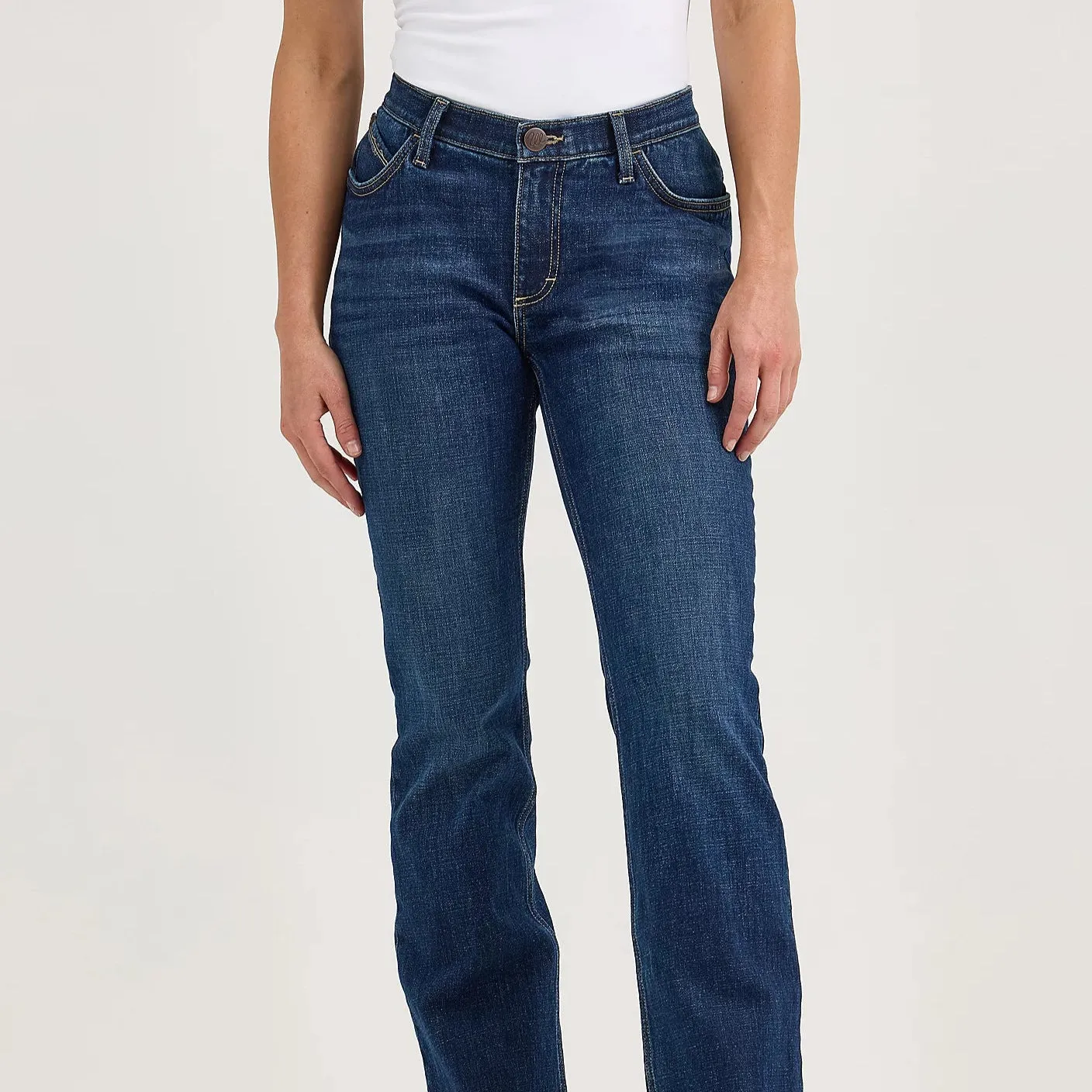Textured Vibrant Wrangler Women's Ultimate Riding Jean Willow Mid-Rise Bootcut in Andrea