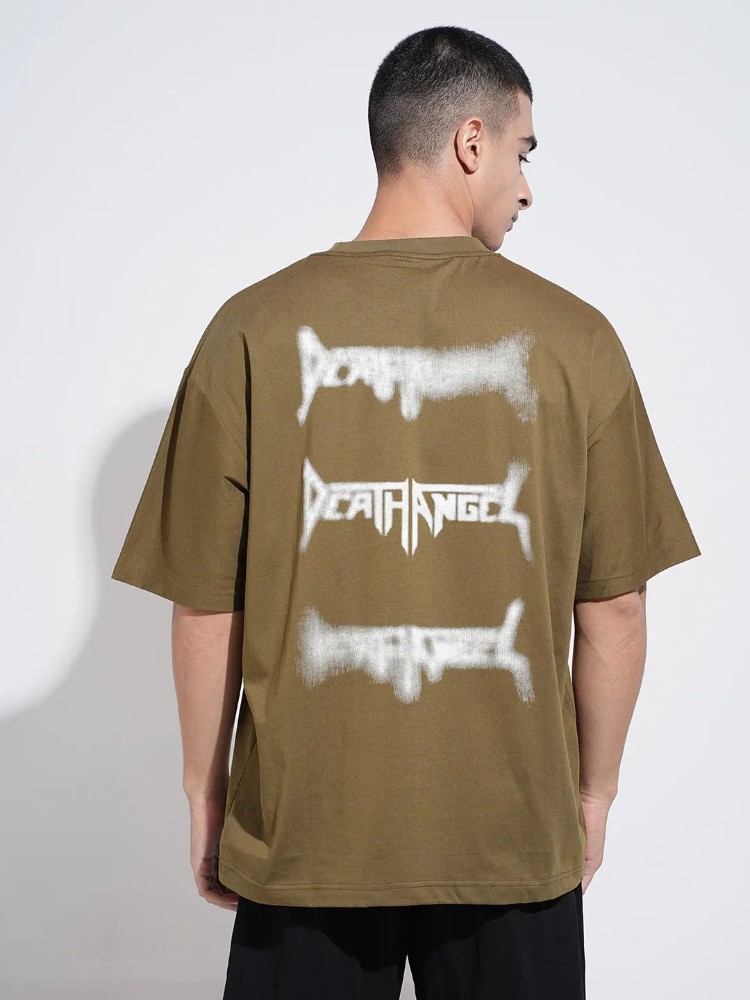 Men's Typography Olive Short Sleeves Round Neck Relaxed Fit T-Shirt Chic Style Trend