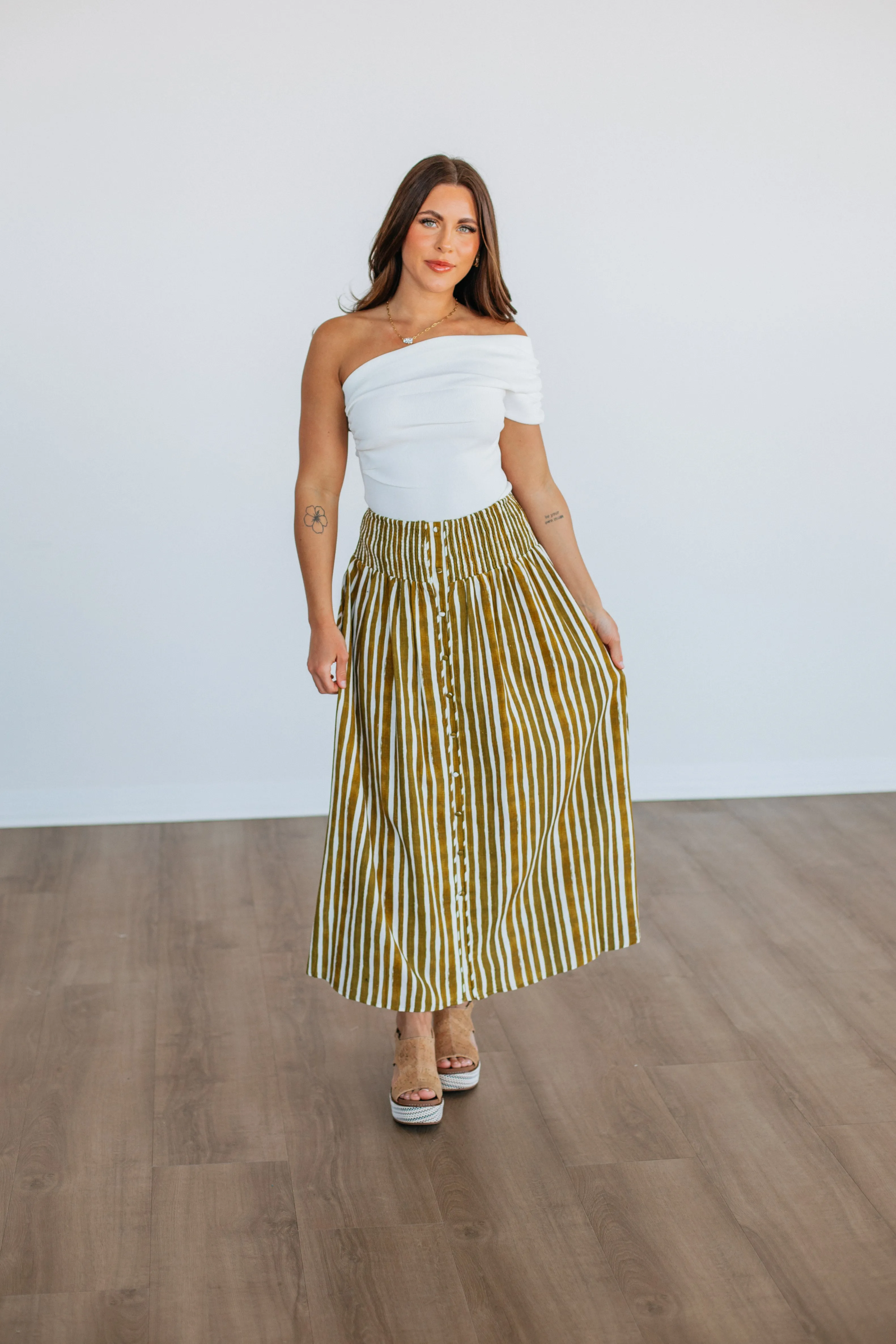 Neutral Tones Flow Look Zoya Striped Skirt - Lemongrass Mix